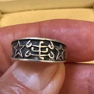 Men's 925 Sterling Silver Ring size 9